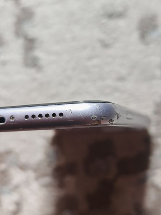 iPhone 11 / 128gb