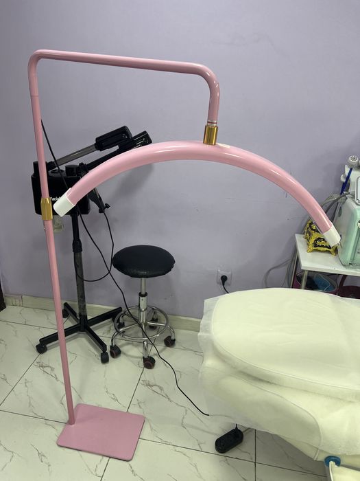 Лампа лупа для косметологов