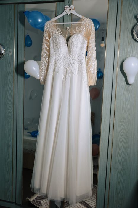 Vand rochie de mireasa in stare foarte buna