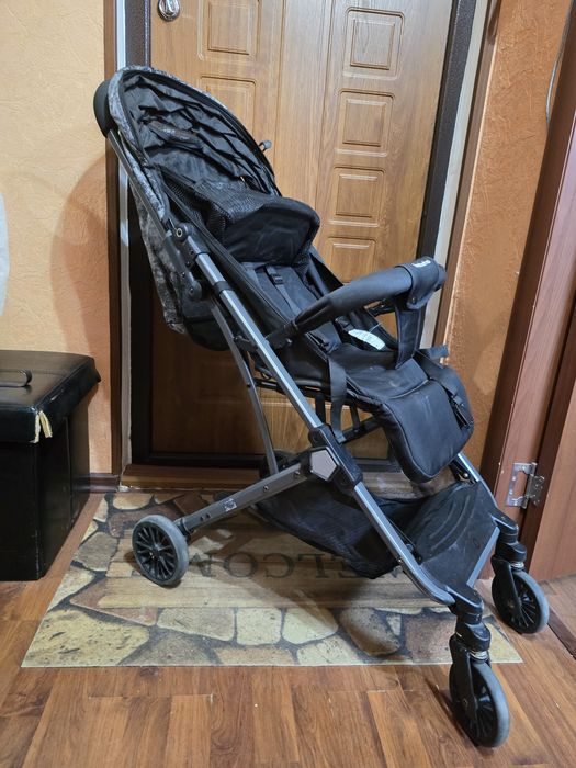 Коляска прогулочная