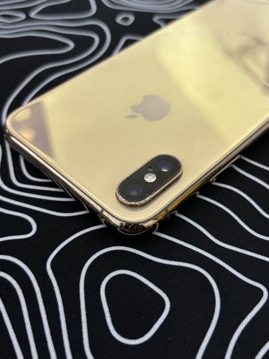 Apple iPhone XS Продаю