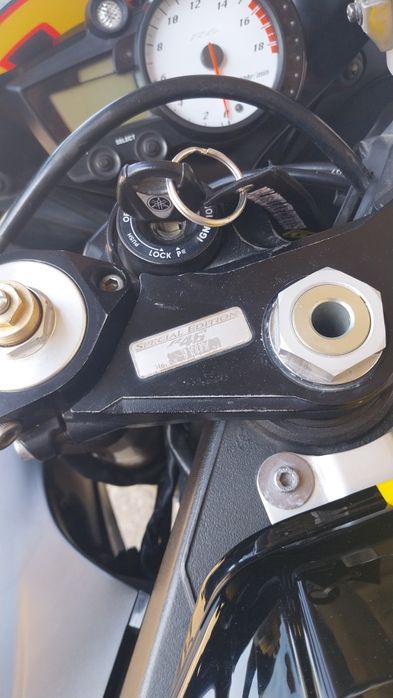 Vand Yamaha R6 2005 RJ095 editie VR46 1107 evacuare Arrow cu omologare