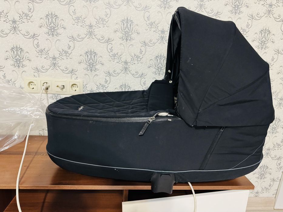 Продам коляску прогулку +люльку cybex priam lux lll