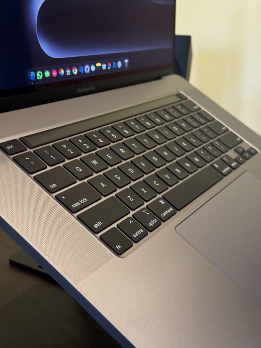 Macbook Pro 16 2019 | i7, 16GB RAM, 512GB SSD Ploiesti • OLX.ro