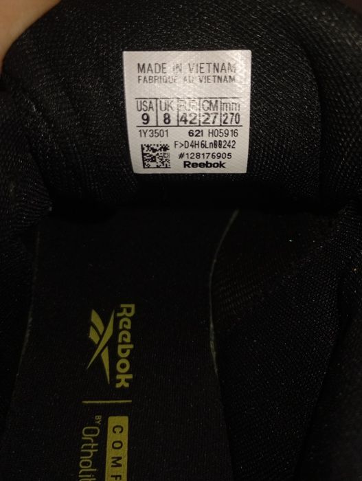 Reebok Vector Runner