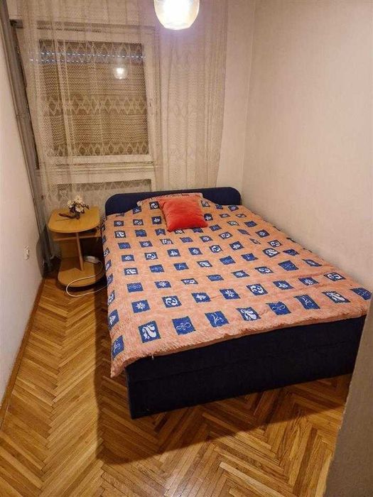 Дава се под наем Двустаен апартамент в София, Люлин 6 - 65 кв.м за 459 € - Снимка #1