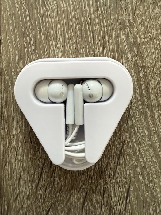 Căști In-Ear cu fir – mufă Jack 3.5 mm