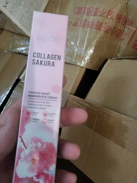 Sadoer Collagen Sakura Eye Cream - околоочен крем