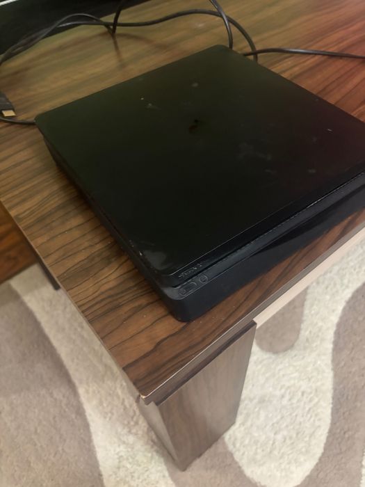 playstation 4 slim