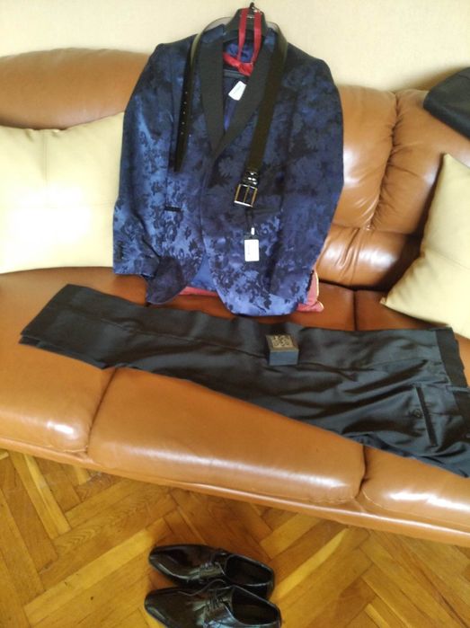 Костюм Andrews за бал