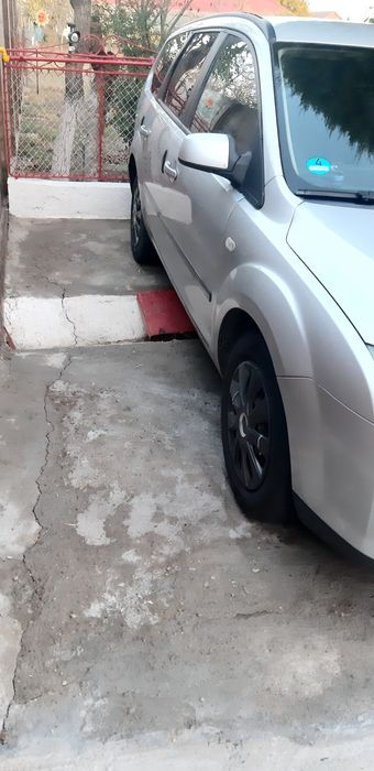 Vand ford focus , 1,6 diesel , anul 2007.