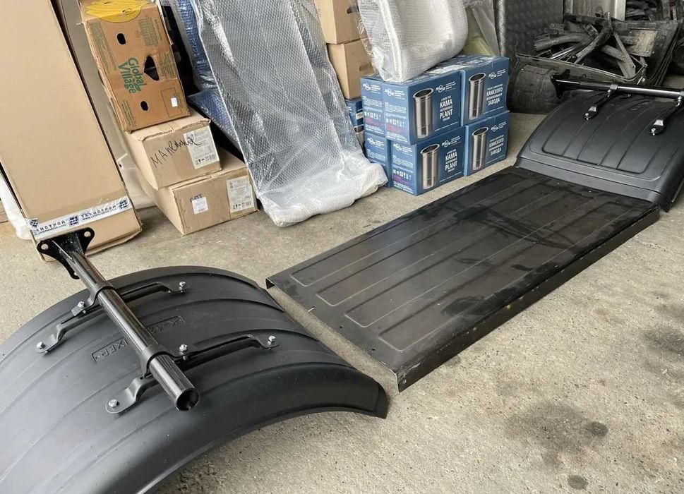 Крылья на миксер, тягач, самосвал с железным центром на 2 СТОРОНЫ