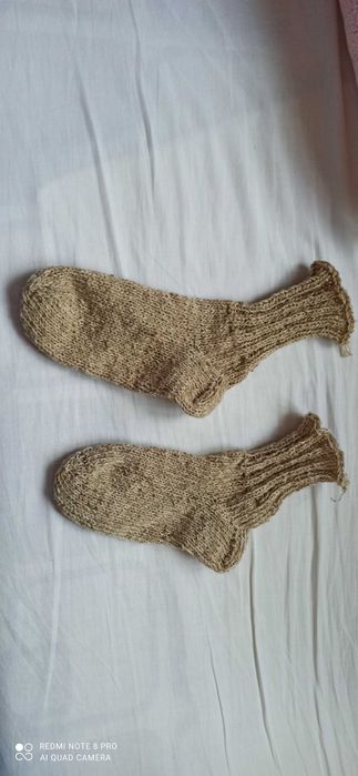 Плетени вълнени чорапи