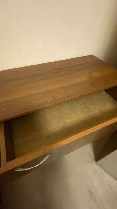 Продам   Комод .