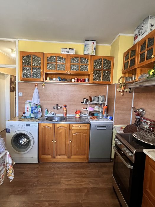 Продава се Тристаен апартамент в Пазарджик, Младост - 85 кв.м за 930 €/кв.м - Снимка #8