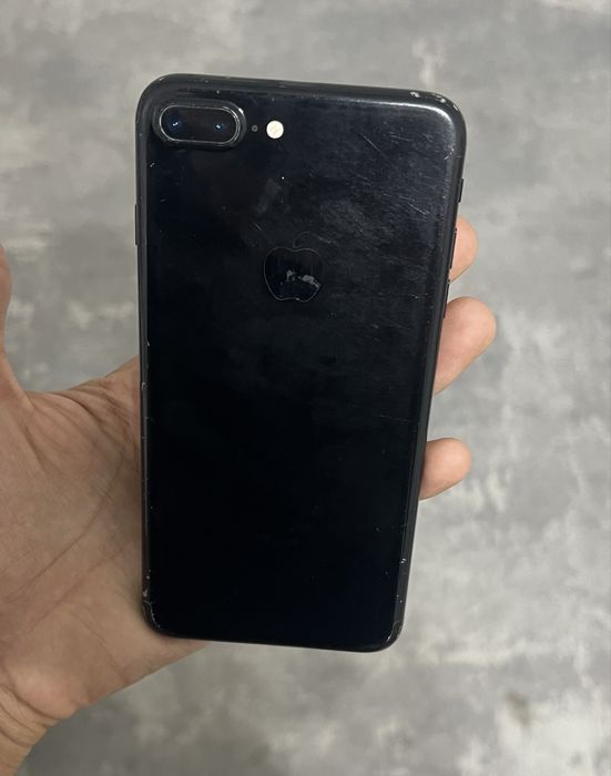 Iphone 7 plus , не убитый
