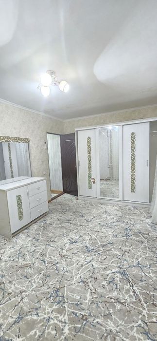 Продажа 2 комнатной 1 этаж