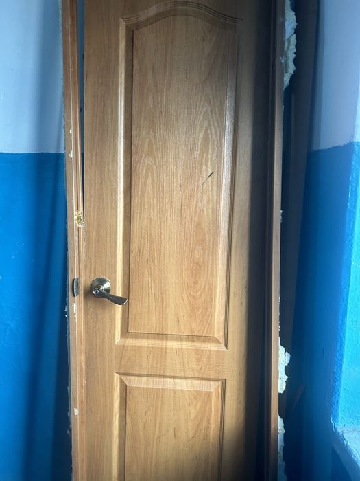 Продам межкомнатные двери