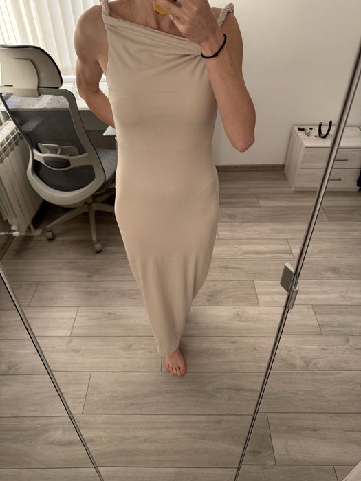 Дамска чисто нова рокля