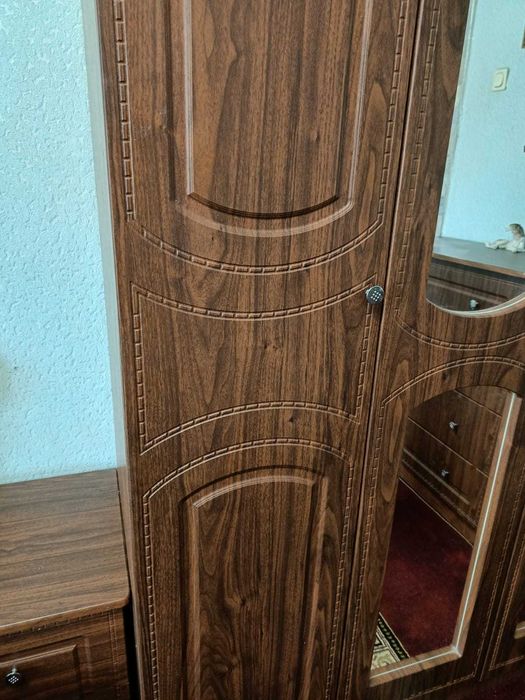 Спальный гарнитур