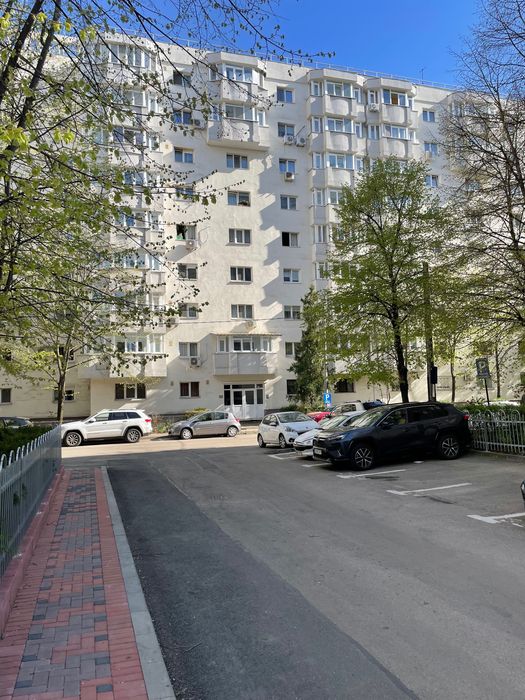 Inchiriez apartament 2 camere, Sector 3, Bvd.,Decebal