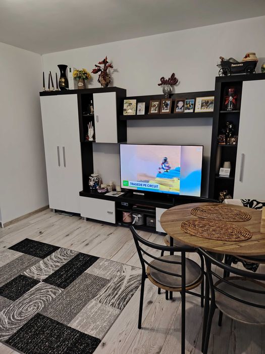 De vanzare apartament cu 2 camere in Tg-Mures pe strada Hunedoara nr 23 A et 3