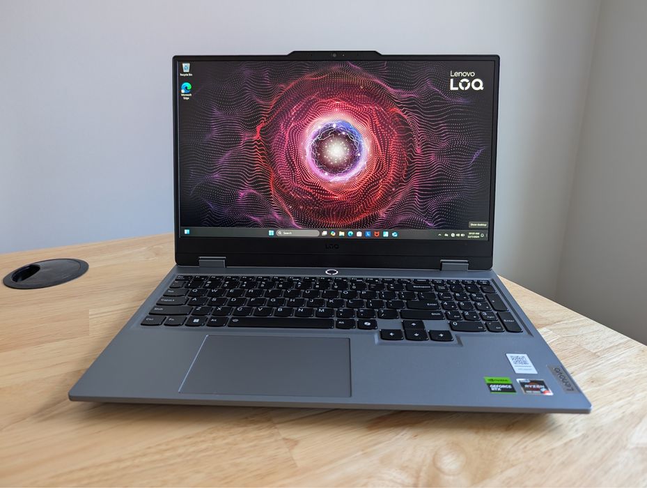 Lenovo LOQ 15IRX9