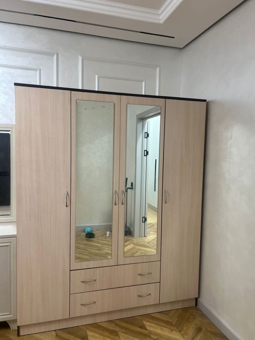 Продается шифоньер