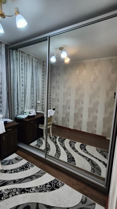 Шкаф-купе двухдверный