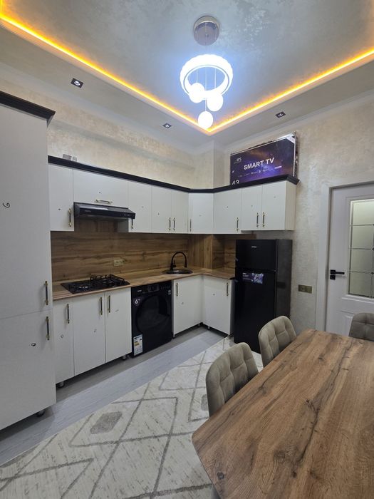 Срочно Продаётся 1х комнатная квартира на 2 этаже орр 5Микр Жомий