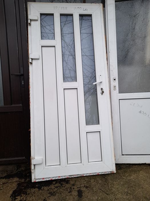 Usi termopan pvc si metalice