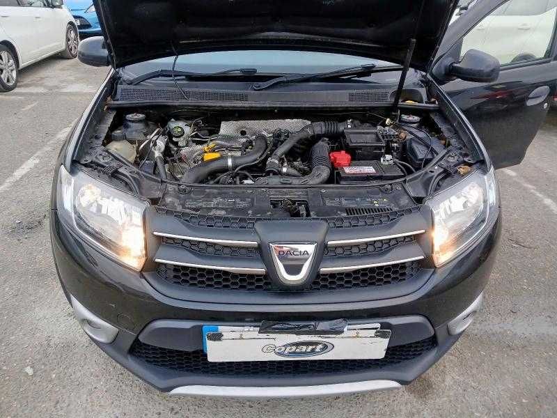 Dezmembrez Dacia Sandero 2 Stepway 0.9 tce