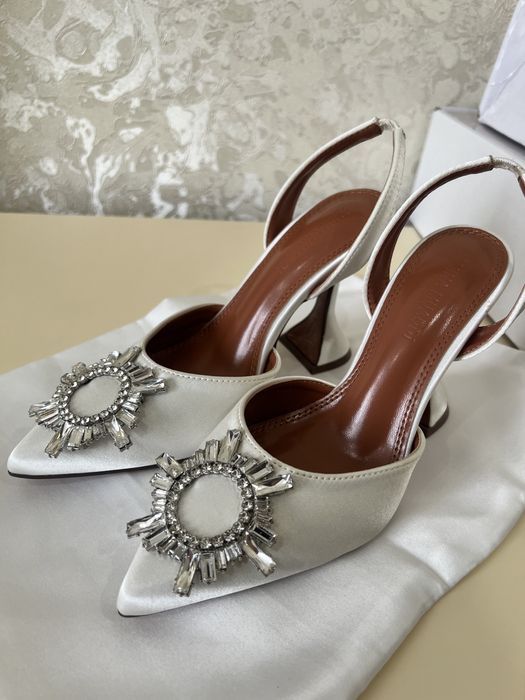 Туфли новые.