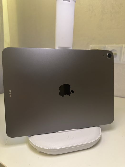 ipad 11 air.