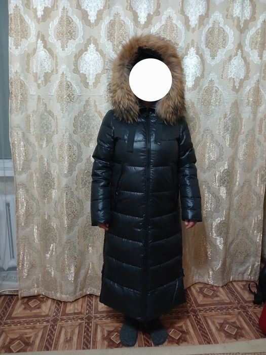 Продам пуховик новый