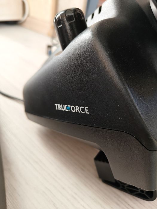 Logitech G923 True force
