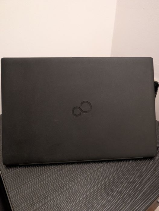 Лаптоп Fujitsu Lifibook A3510