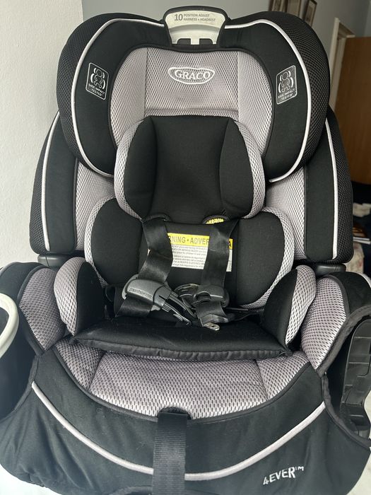 Scaun auto Graco 4 ever 0-10 ani  de la 3 KG la 40 kg +protectie scaun