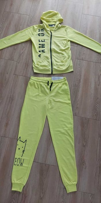 Trening copii marimea 164-170, pret 49 lei