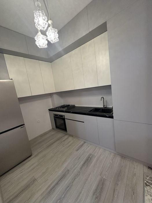 Сдам 3-комнатную квартиру в новостройке, рядом с Piramit tower