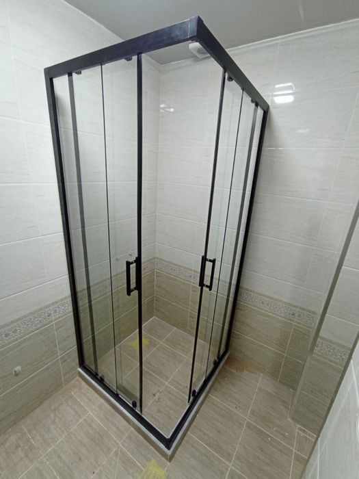 Душ кабина из стекла