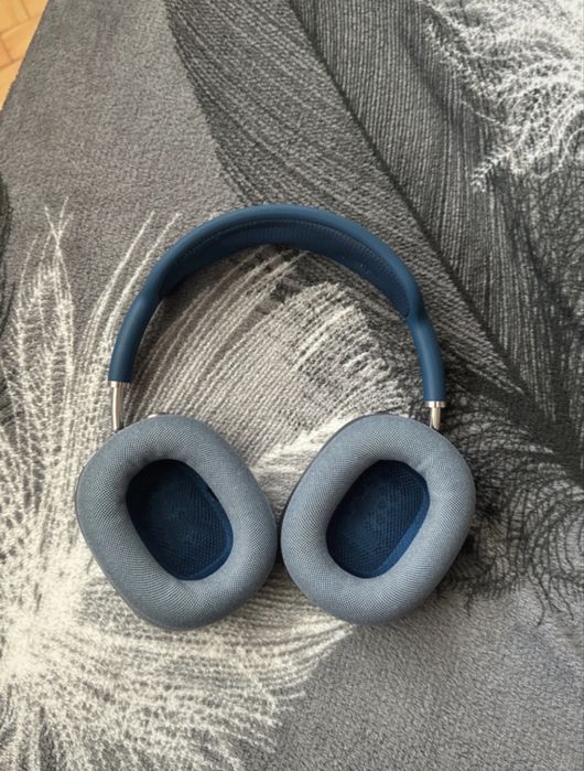 Vând Airpods Max albastre