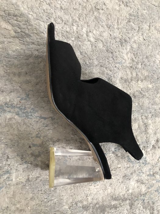 Босоножки р.38