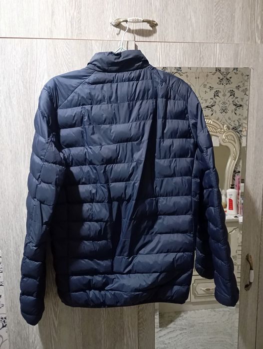 Продаётся куртка !