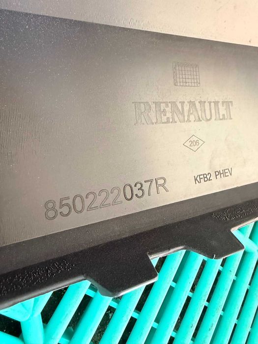 Bara spate Renaut Megane 4 break 2016+ noua originala Renault