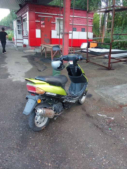 Продам скутер 2012 год