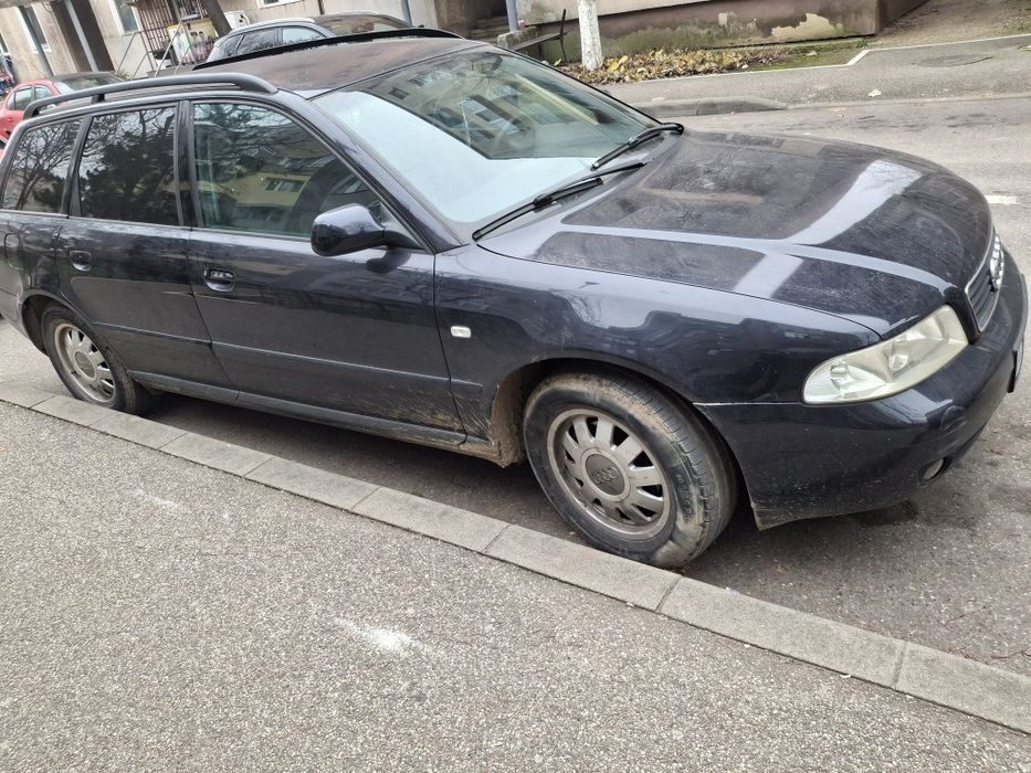 Vând Audi a4 în stare foarte bună instalație pe gaz