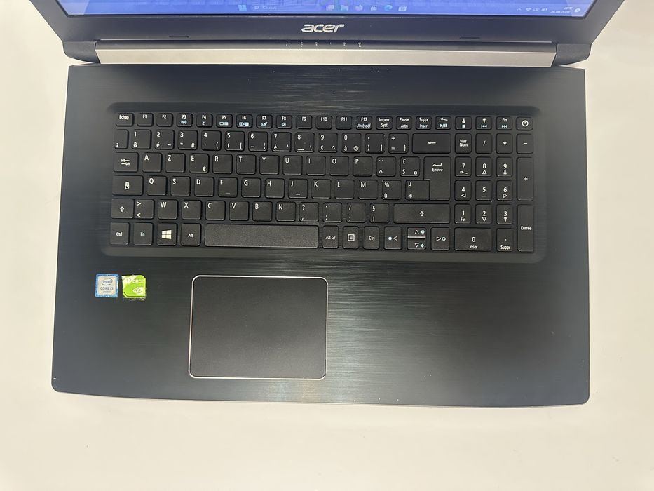Laptop Acer Aspire , 17 inch, A517-51Series, i3-6006U 2.00Ghz, 8Gb Ram, SSD 256Gb