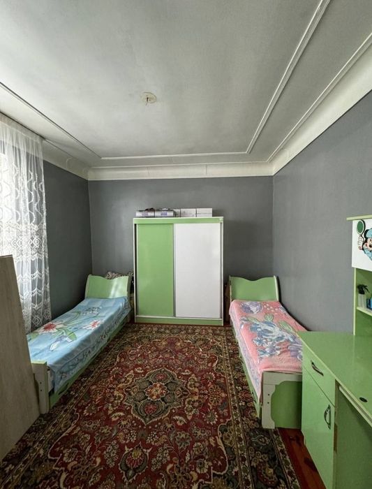 Toshkentli Guzarda 9.3 sotix xovli SROCHNA