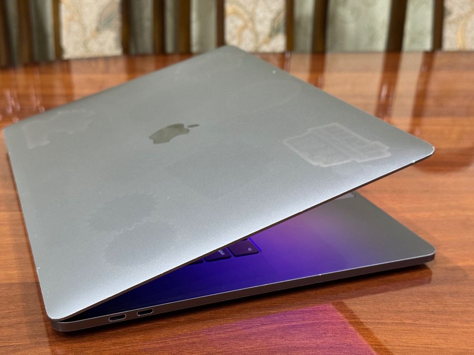 Apple MacBook Pro 2016 15 inch 16/512 SSD